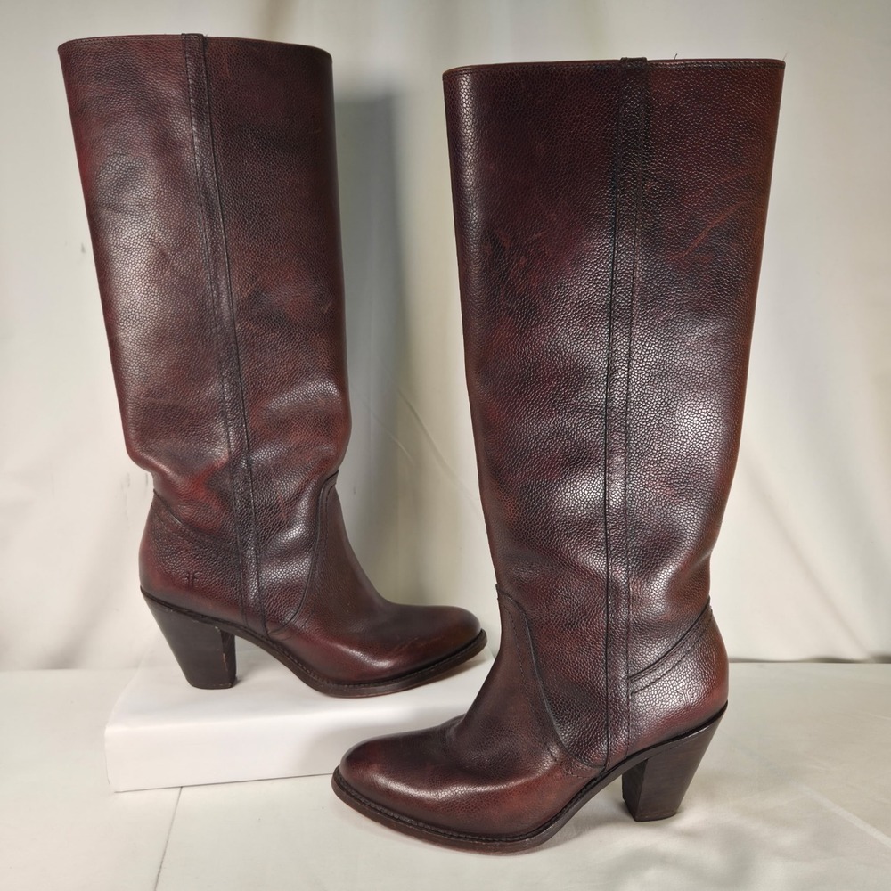 Frye Womens Mustang Size 8B Tall Riding Boots Dark Brown Pebbled Leather Heels